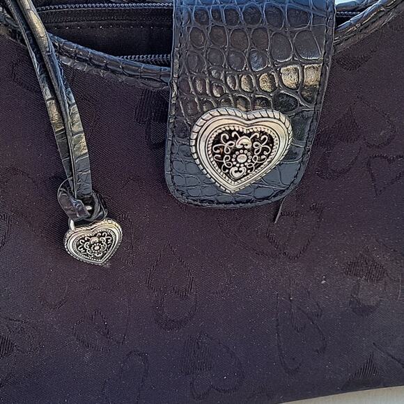 Black heart purse - Picture 2 of 7